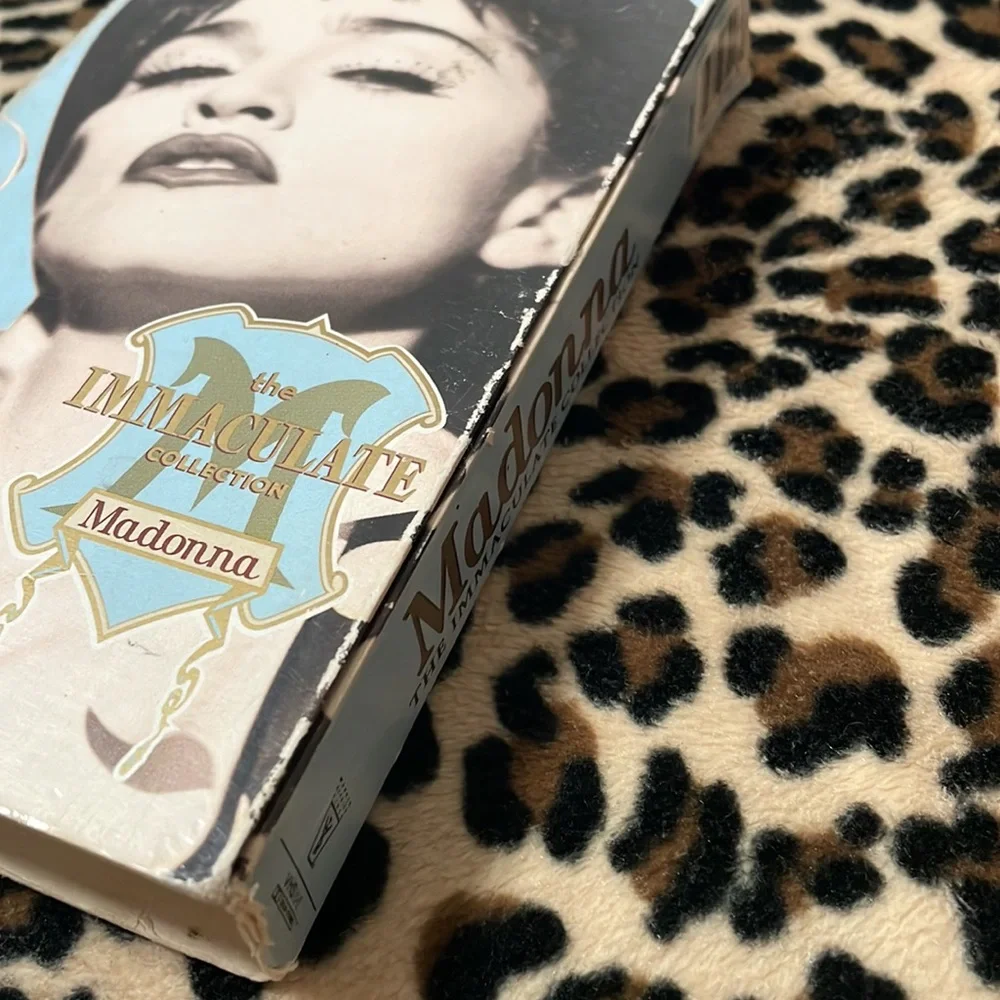 1990 MADONNA The Immaculate Collection 🎶 VHS Video Collection Music Vintage 90s